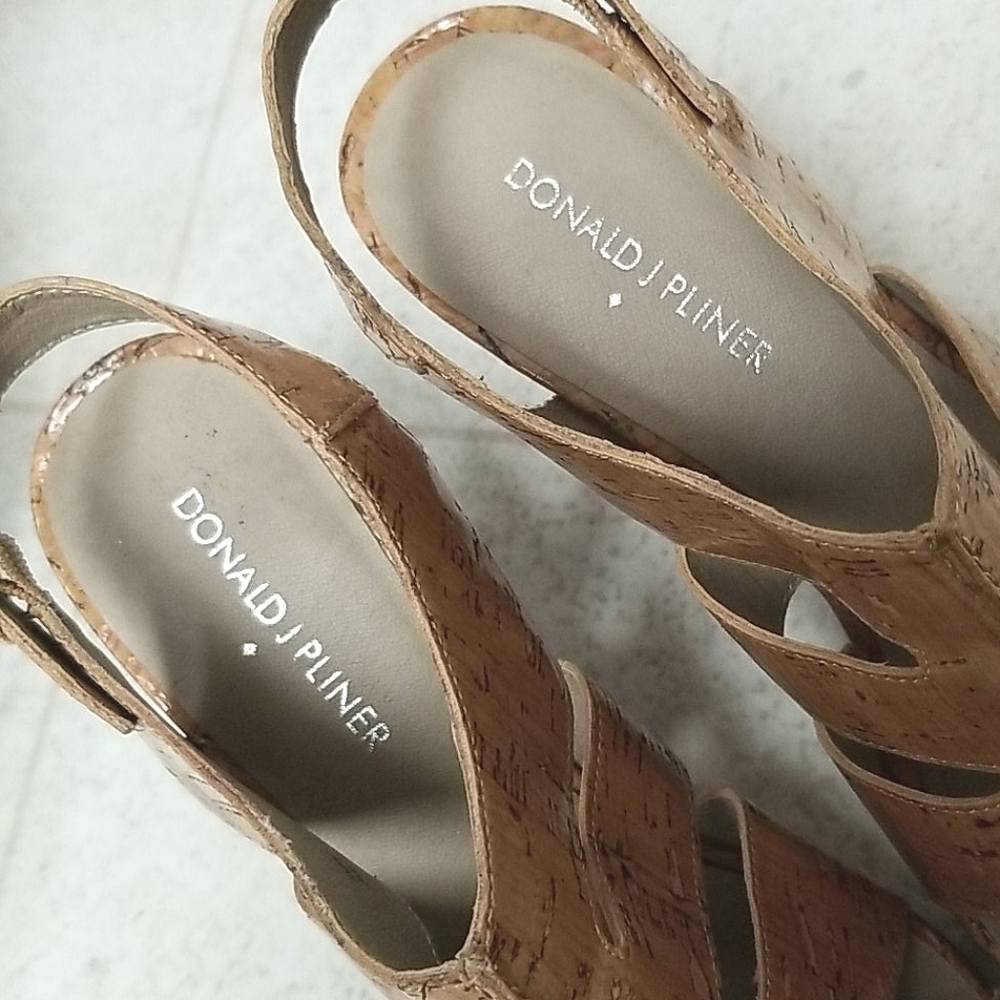 NWT Donald J Pliner Cork Wedges natural tan haddi - Picture 4 of 10